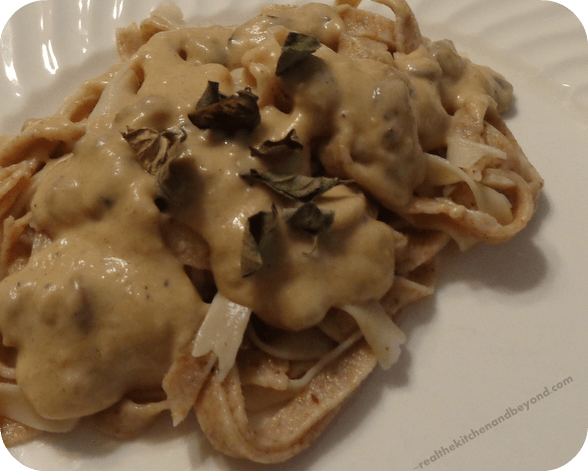 Homemade pasta wth white cheddar sauce, dried mushrooms and oregano #comfortfood #recipes