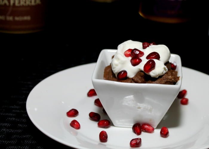 Eggless Chocolate Mousse Recipe | www.realthekitchenandbeyond.com