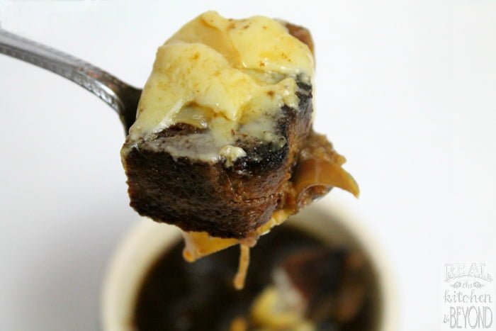 Slow Cooker French Onion Soup with Homemade Croutons | www.realthekitchenandbeyond.com