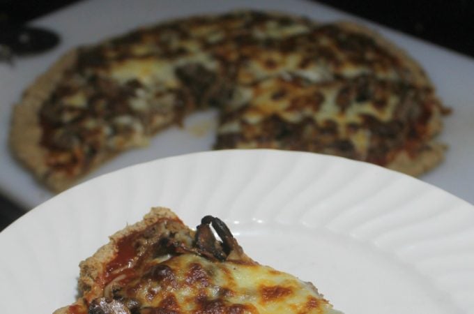 Homemade Pizza Recipes: Steak and Mushroom Melt Pizza - Real: The Kitchen and Beyond